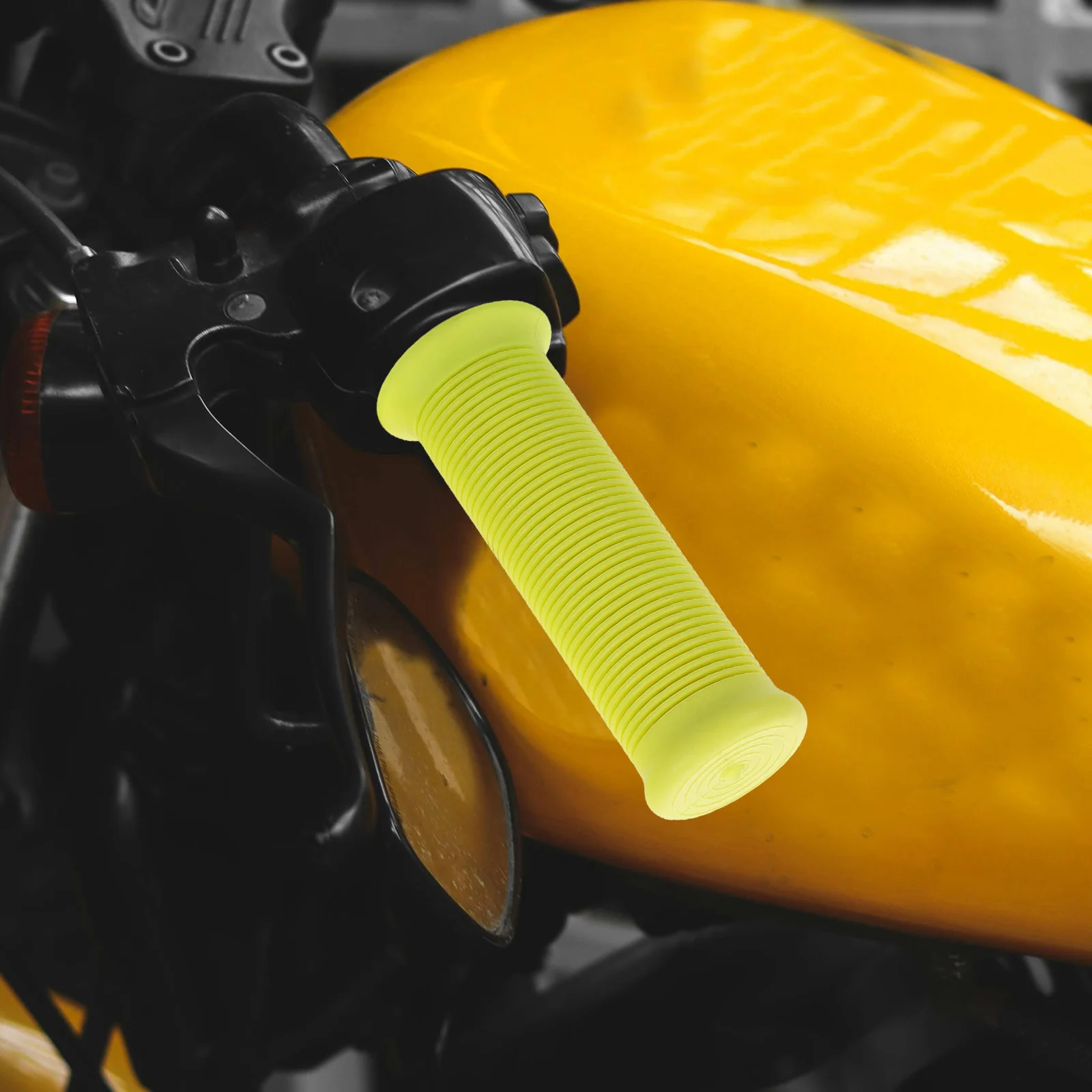 

1Pair Rubber Motorcycle Handlebar Grips 22mm Non-Slip Durable Replacement Bike Handlebar Cover for Scooter Dirt Bike Motorbike