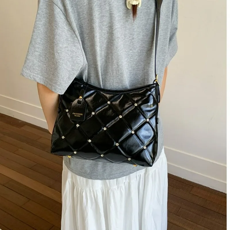 

​ ​ Летняя сумка-тоут сорбетом и ковдрой Caviar, сумка через плечо с цепочкой и маслом Wmn Sublime Touch Day/Event через плечо, одобренная от кутюр ​ ​