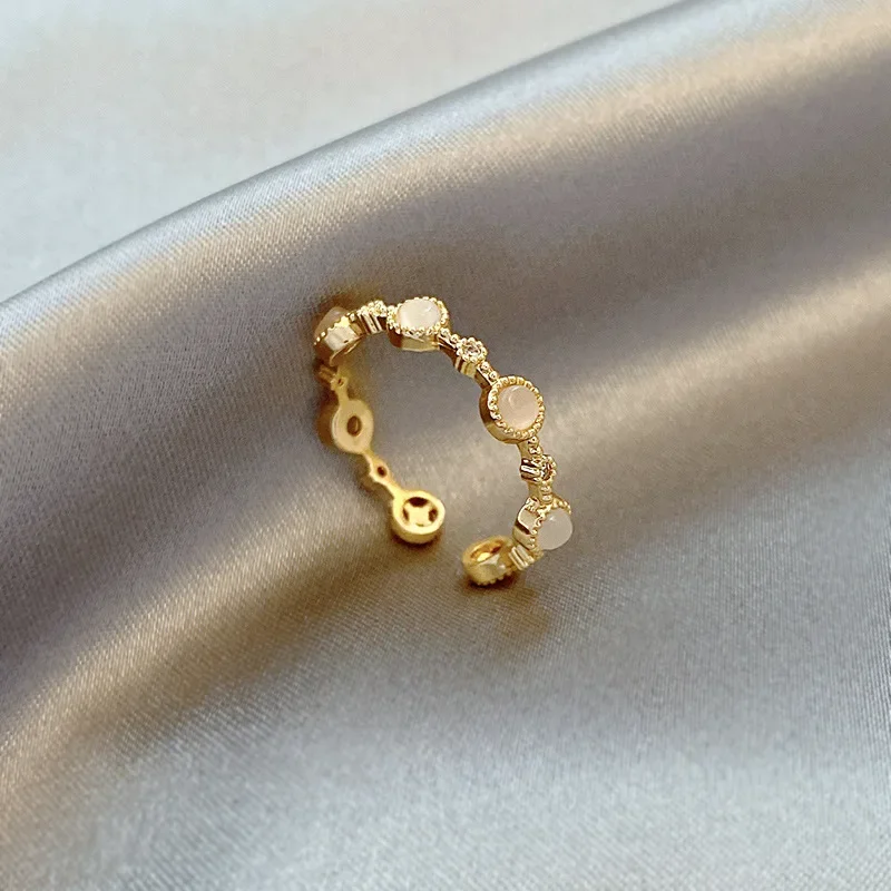 Stainless Steel Retro Trendy Opal Opening Rings for Women Exquisite Natural Stone Finger Jewelry Anniversary Gift Colorfast