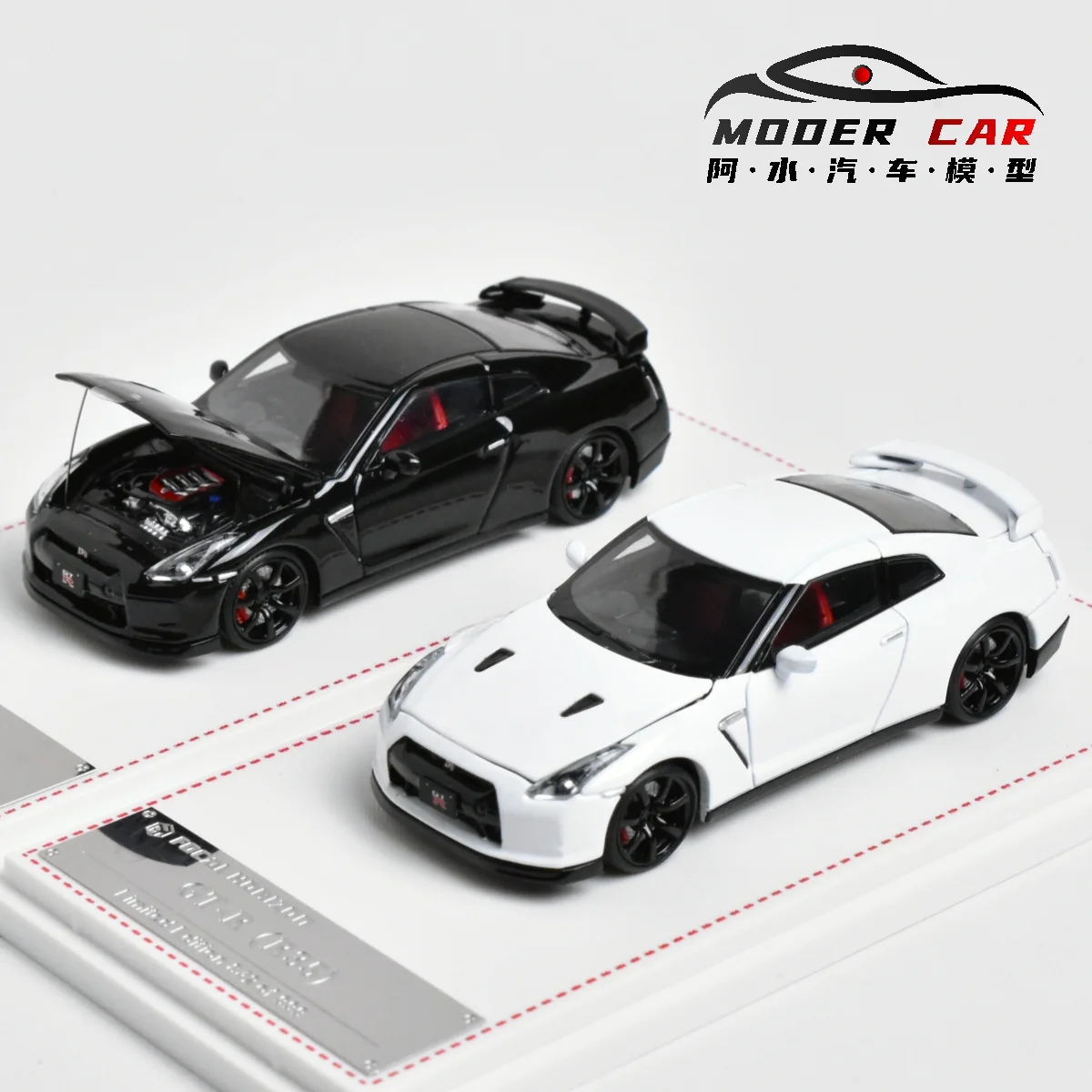 

FH 1:64 GTR R35 Open front cover Diecast Model Car