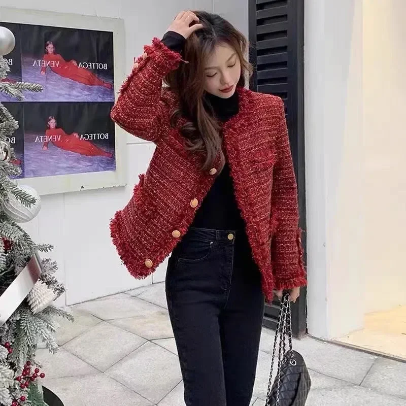 

Korea 2024 New Fashion Winter Womens Full Sleeve Bright Silk Pockets Tassel Metal Button Tweed Red Cotton Liner Quilted Coats