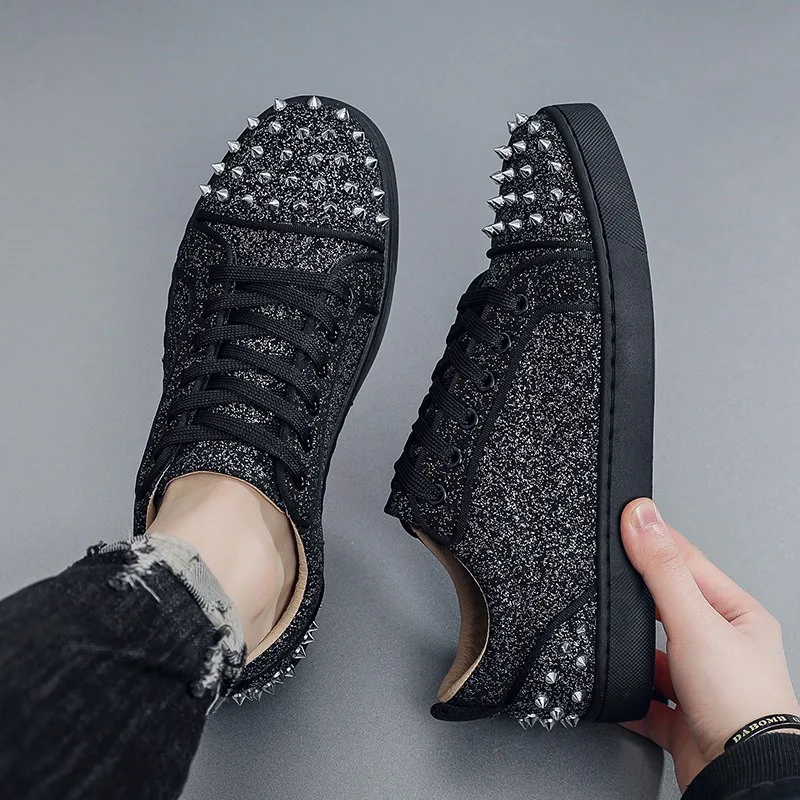 Unisex Rivets Glitter Hip-Hop Casual Shoes for Men Skateboard Sneakers for Woman Street Dance Sequin Bling Young People Footwear