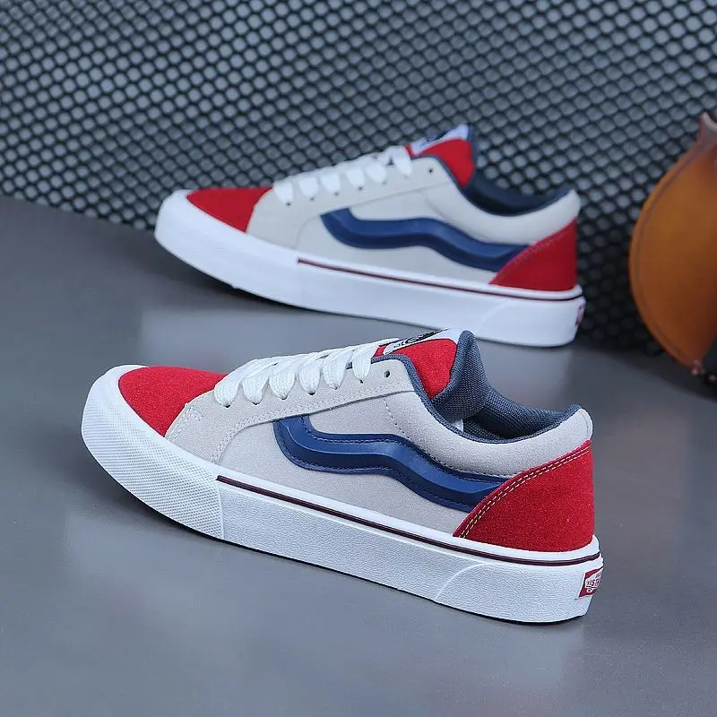 Upgrade the new Scottish retro casual shoes for men and women with soft-soled breathable canvas shoes for students.