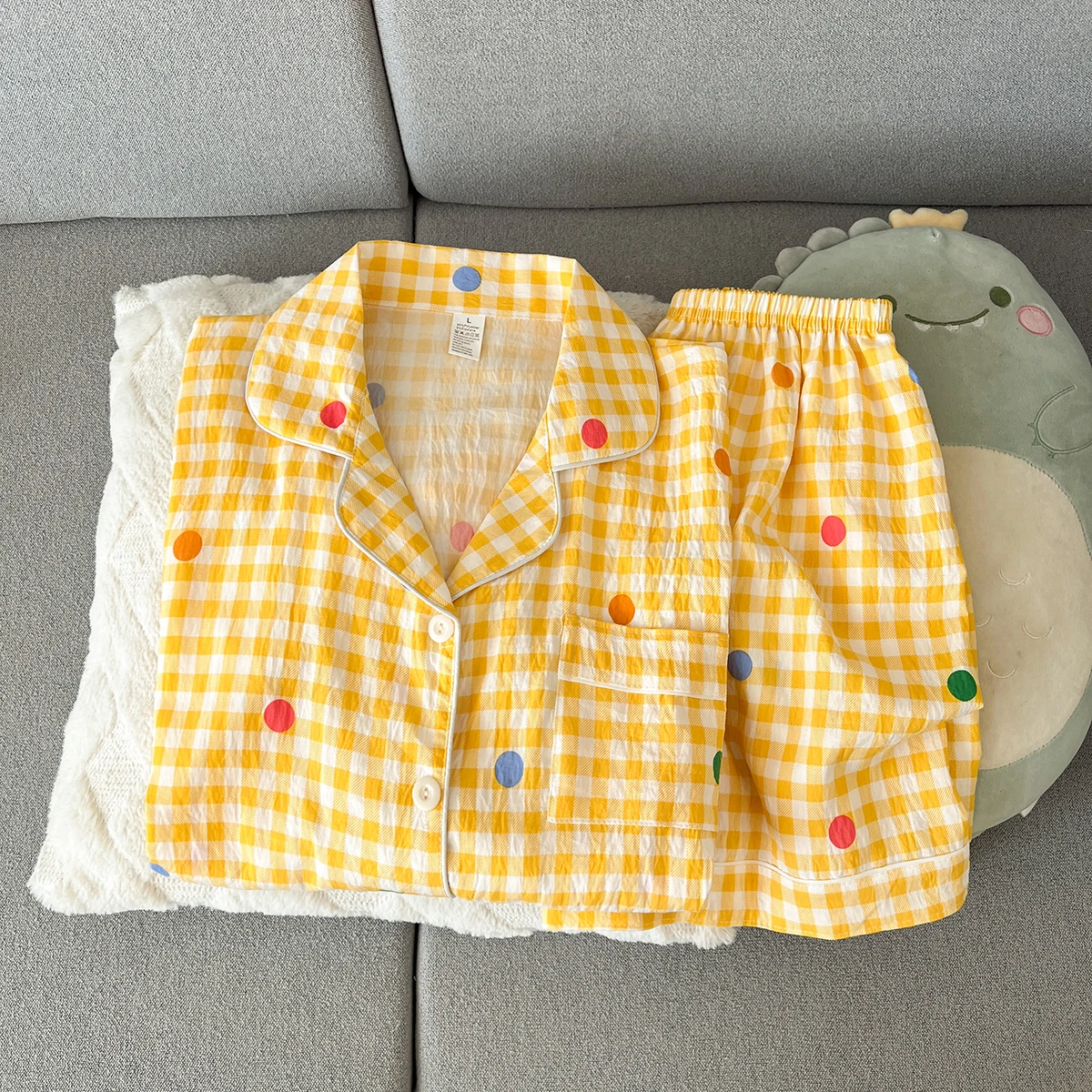Women's Summer Pajamas, Thin Plaid Polka Dot Pattern Short-Sleeved Shorts, Sweet and Cute, Can Be Worn Outside in Summer, Two-Piece Home Wear Set image 5