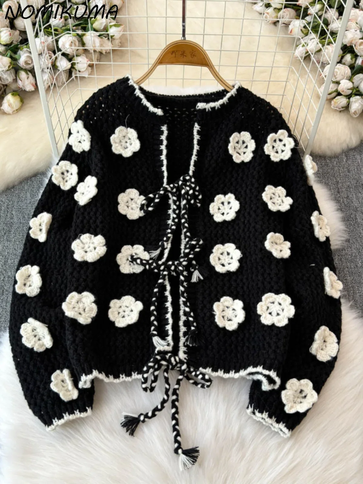 Nomikuma French Chic Three-dimensional Hook Flower Knitted Cardigan Women's Winter 2024 New Fashion Niche Short Jacket