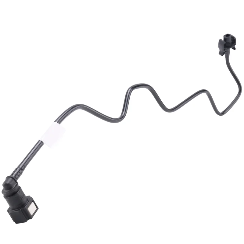 

Car Coolant Breather Pipe Water Tank Hose For Volvo S60 3.0L L6 3.0L V70 XC60 XC70 31319051