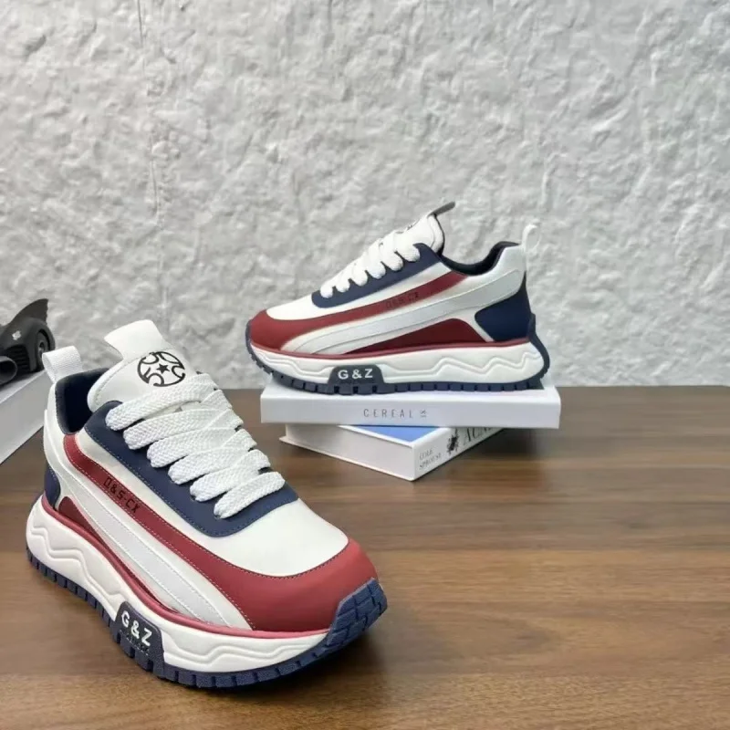 

Новые ретро-кроссовки «Форрест Гамп» Весна 2026: матовая замша, дышащие, не душные, на толстой нескользящей подошве, повседневные, в стиле «папины кроссовки»