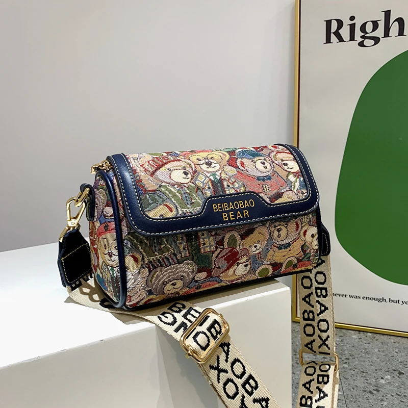

Сумка через плечо, дизайнерская сумка с плюшевым мишкой, модная женская сумка контрастного цвета, новинка 2025 года, женская сумка на одно плечо, сумка