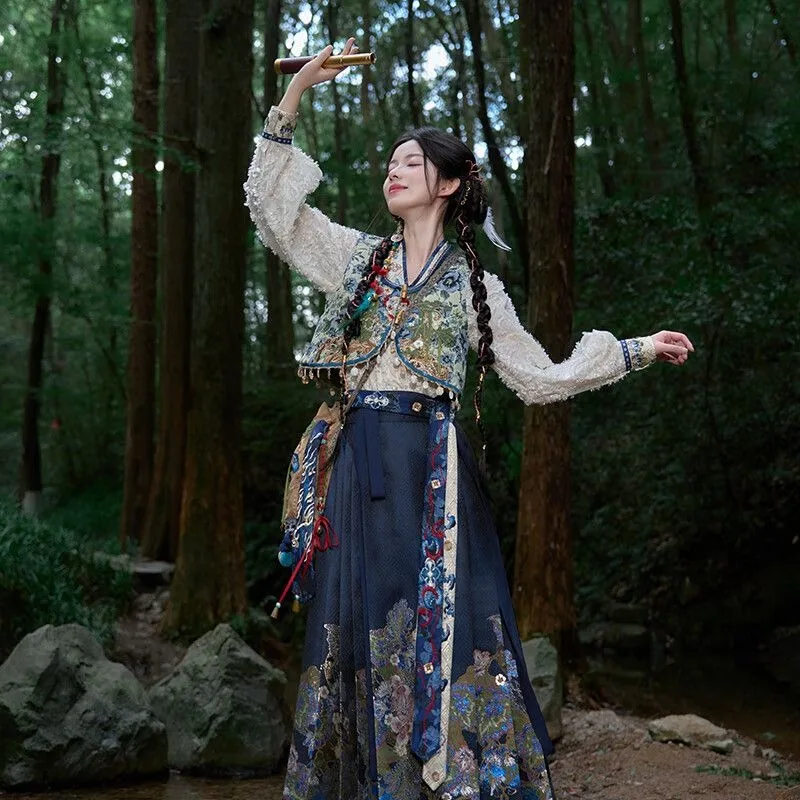 New Chinese-style Fashion Personalized Women's Clothing for Commuting Featuring Vest Cross-collar A Horse-faced Skirt and Hanfu