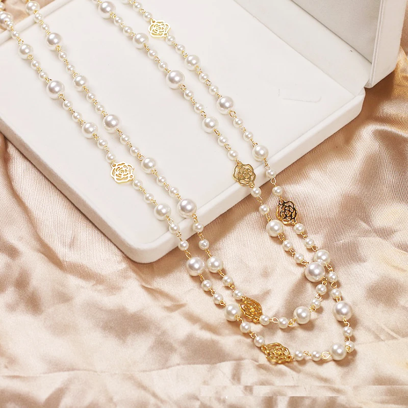 2024 Fashion Pearl Long Chain Necklace Vintage Summer Woman Necklace Luxury Jewelry