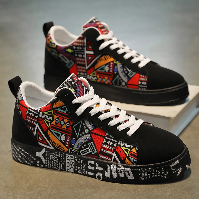 Summer Breathable Sports Shoes Skateboard Shoes Men's Heart and Music Graphic Design Couple Casual Shoes