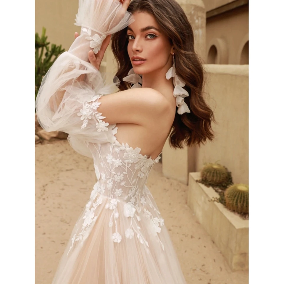 섹시한 샴페인 색상의 스위트하트 네크라인 아플리케 장식의 일루젼 이브닝 드레스 2025 플로어 기장 스윕 트레인 A라인 오픈 백 브라이덜 가운