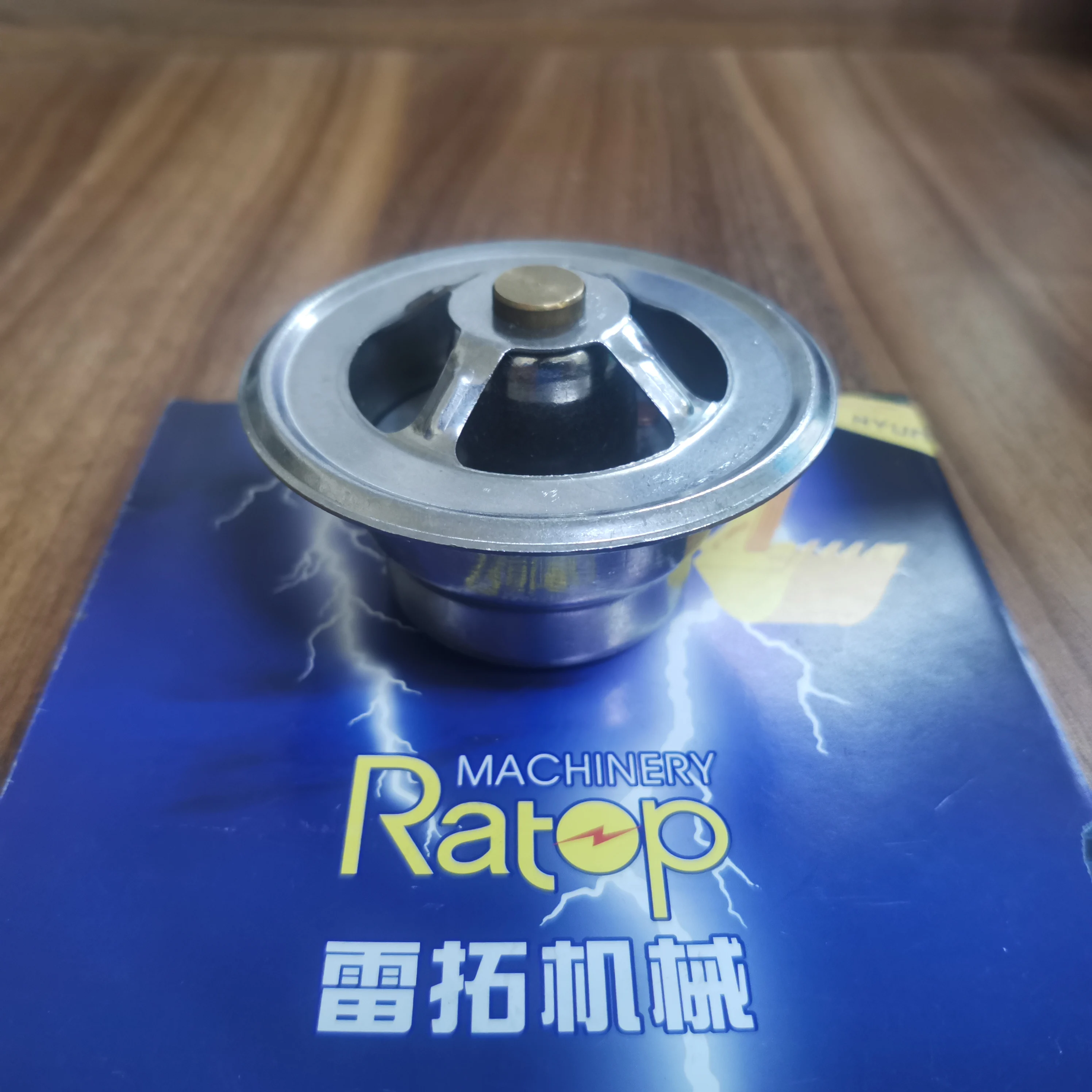 Dieselmente Onderdelen Thermostaat 1118010 111-8010 voor Caterpillar Motor C9 3304 3306