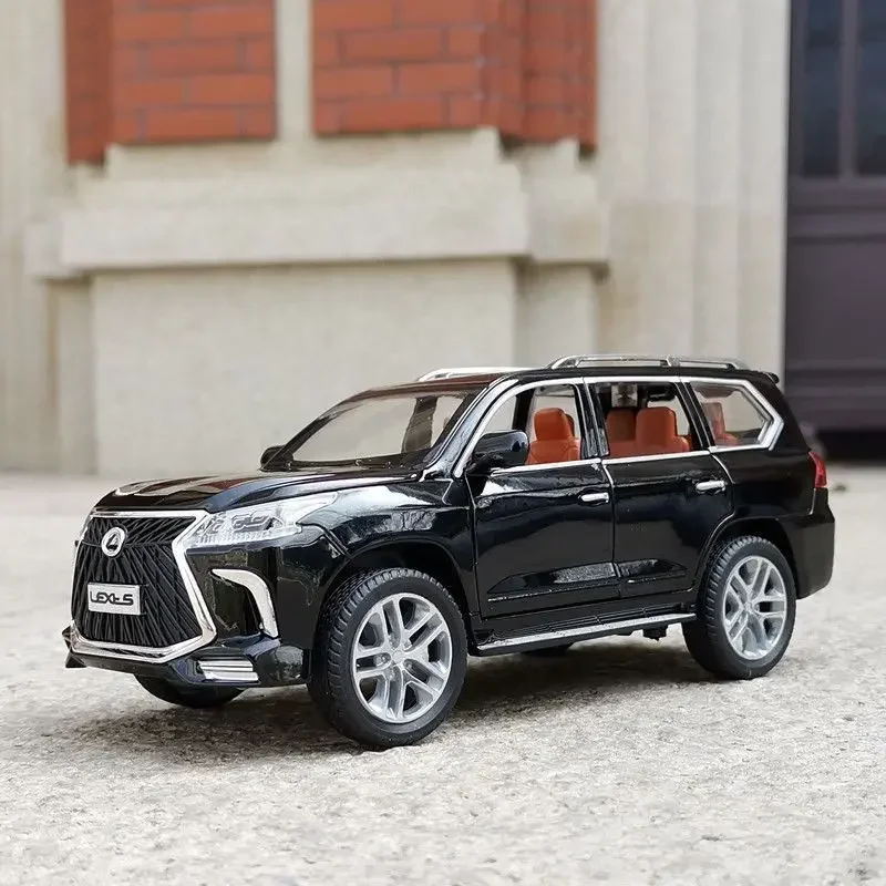 Nuovo 1:24 per LEXUS LX570 SUV modello di auto in lega diecast modello di auto in metallo alta simulazione suono e luce collezione regalo giocattolo