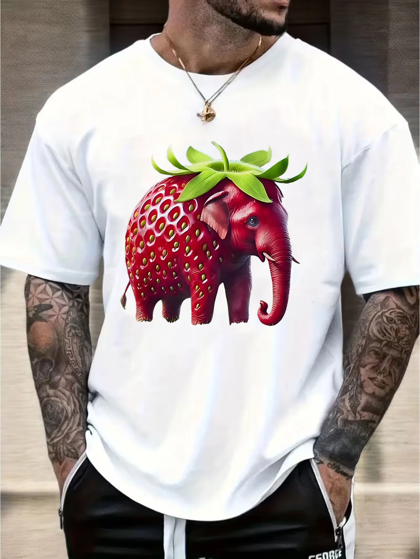 Strawberry Elephant Personalized Printed T-shirt Cotton Men's and Women's Commuter Style Summer Personalized Street Short Sleeve