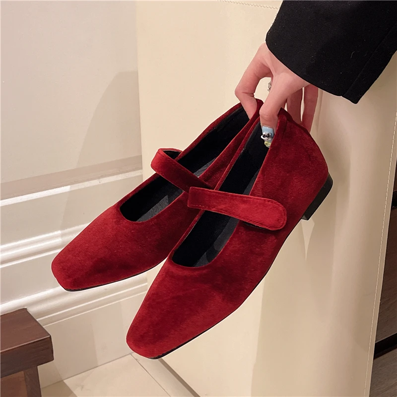 

Spring French Style Square Toe Shallow Mouth Ladies Shoes 2025 New Style with Low Heel Suede Flat Shoes Autumn Women's Shoes
