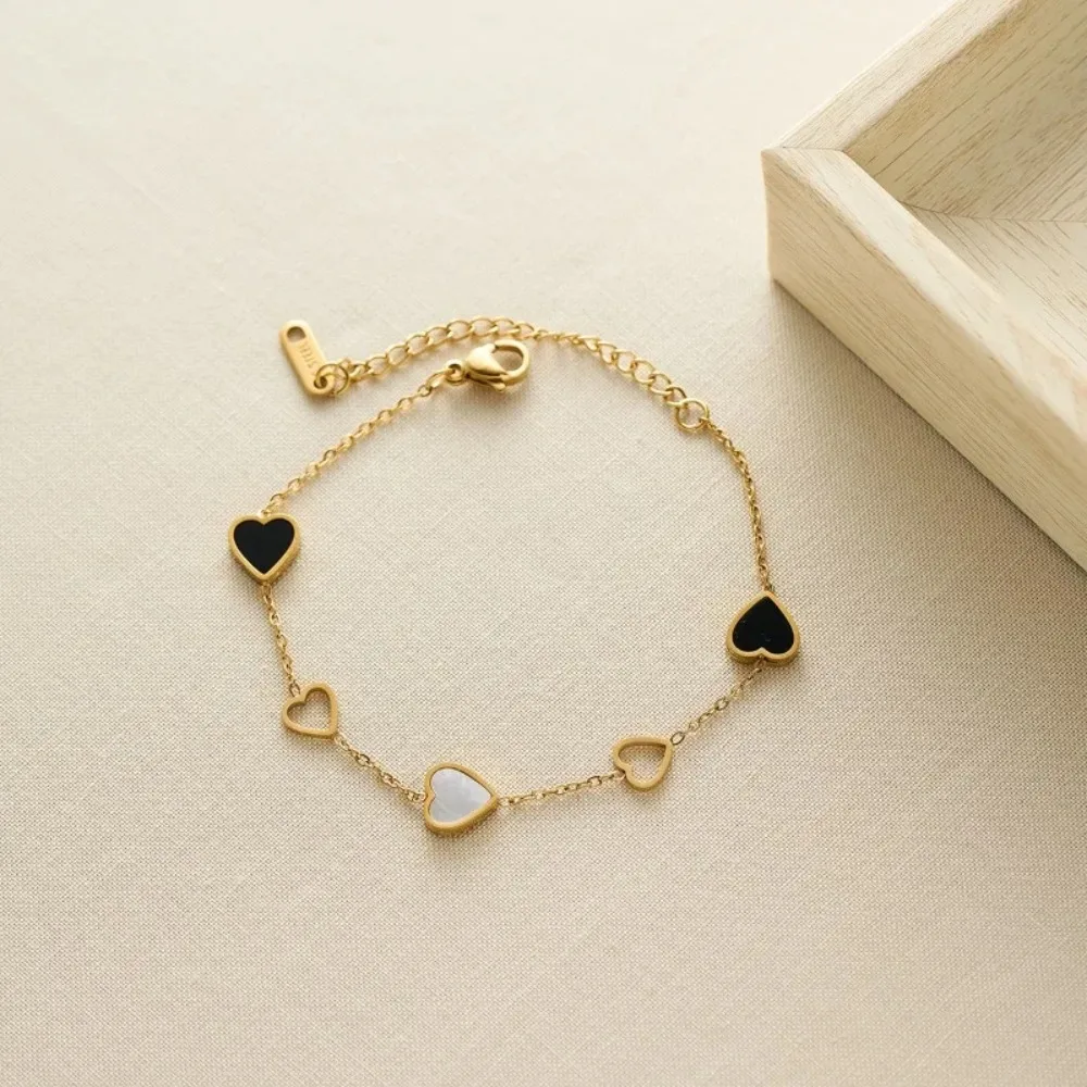 Lovely Adjustable Gold-color Stainless Steel Black White Hollowed-out Heart-shaped Bracelet for Woman Summer Jewelry Colorfast