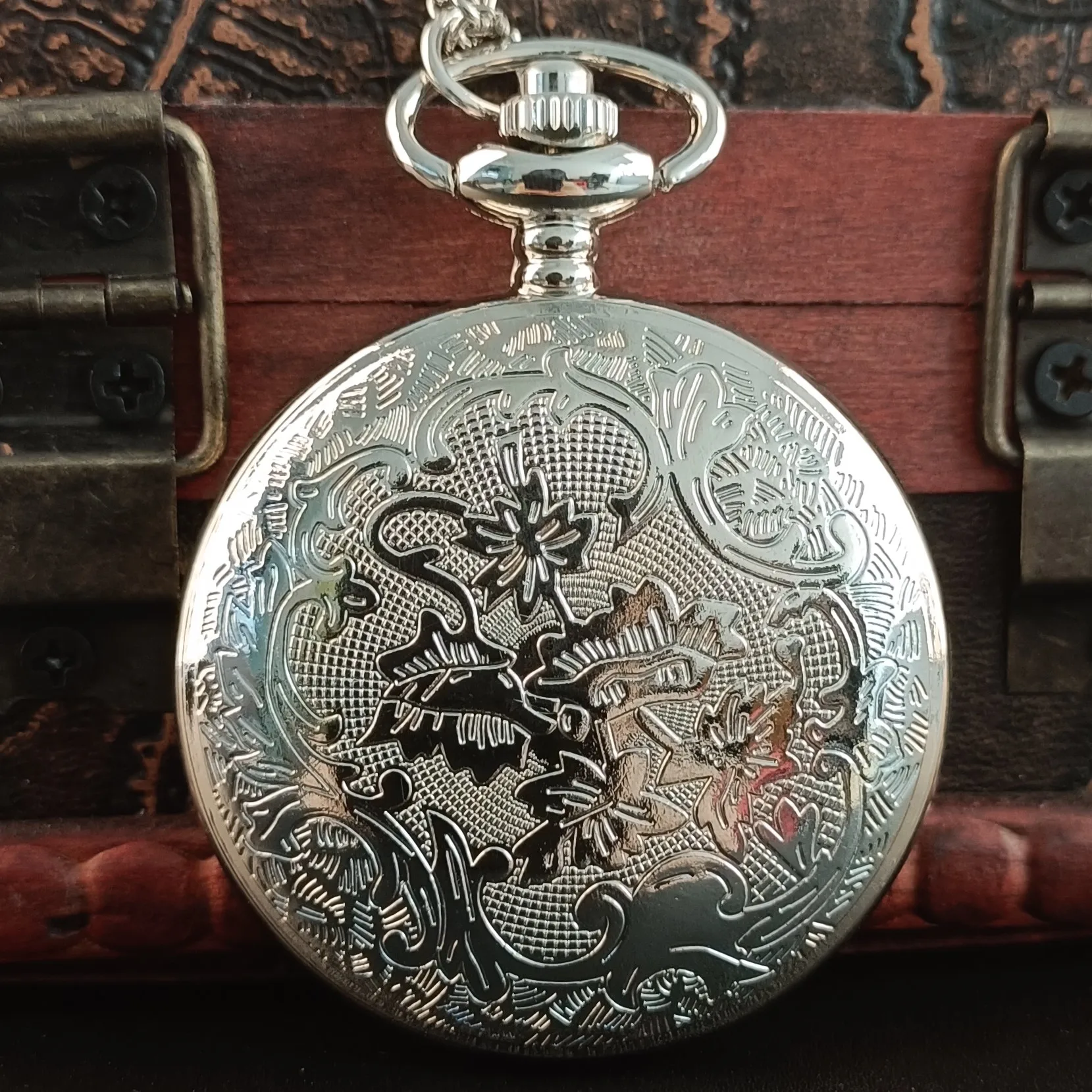 ساعة جيب كوارتز مجوفة للنساء والرجال قلادة عتيقة مع سلسلة ساعات فوب Reloj De Bolsillo #5