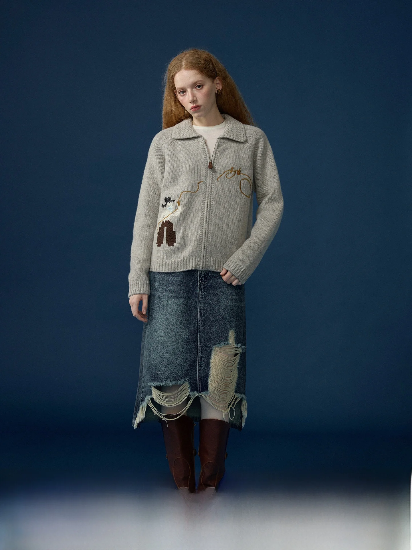 

Retro Knitted ort Sve round Ne Sweater for Women Sauce Purple Brand Loose Fit Embroidered Design Winter Faion