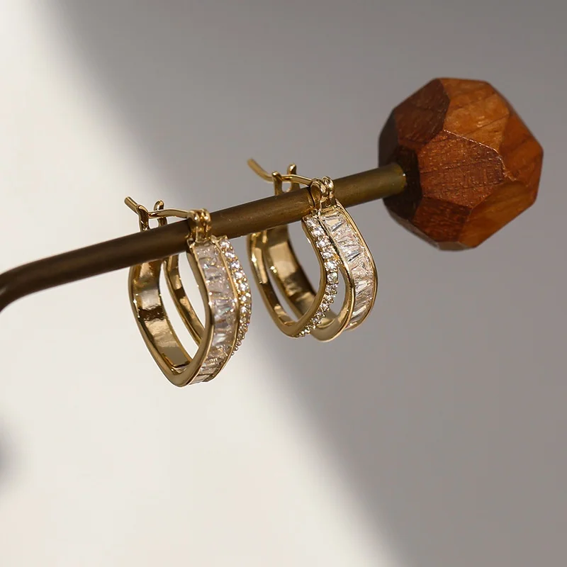 Gold Color Geometri… - image