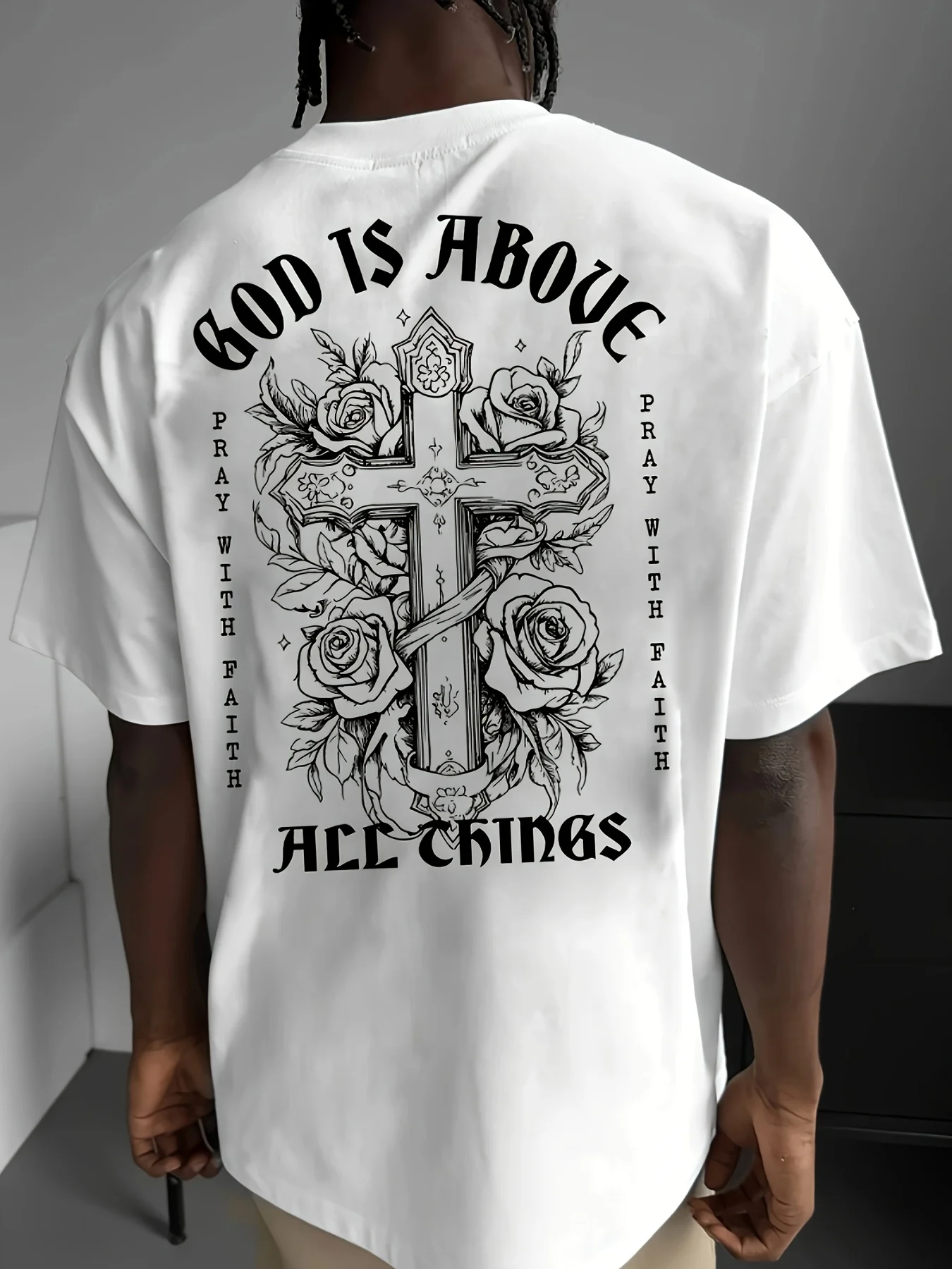 Gothic Style Cross and Rose Printed 100% Cotton Men's T-shirt Casual Short-sleeved Loose and Breathable Top Suitable for Summer