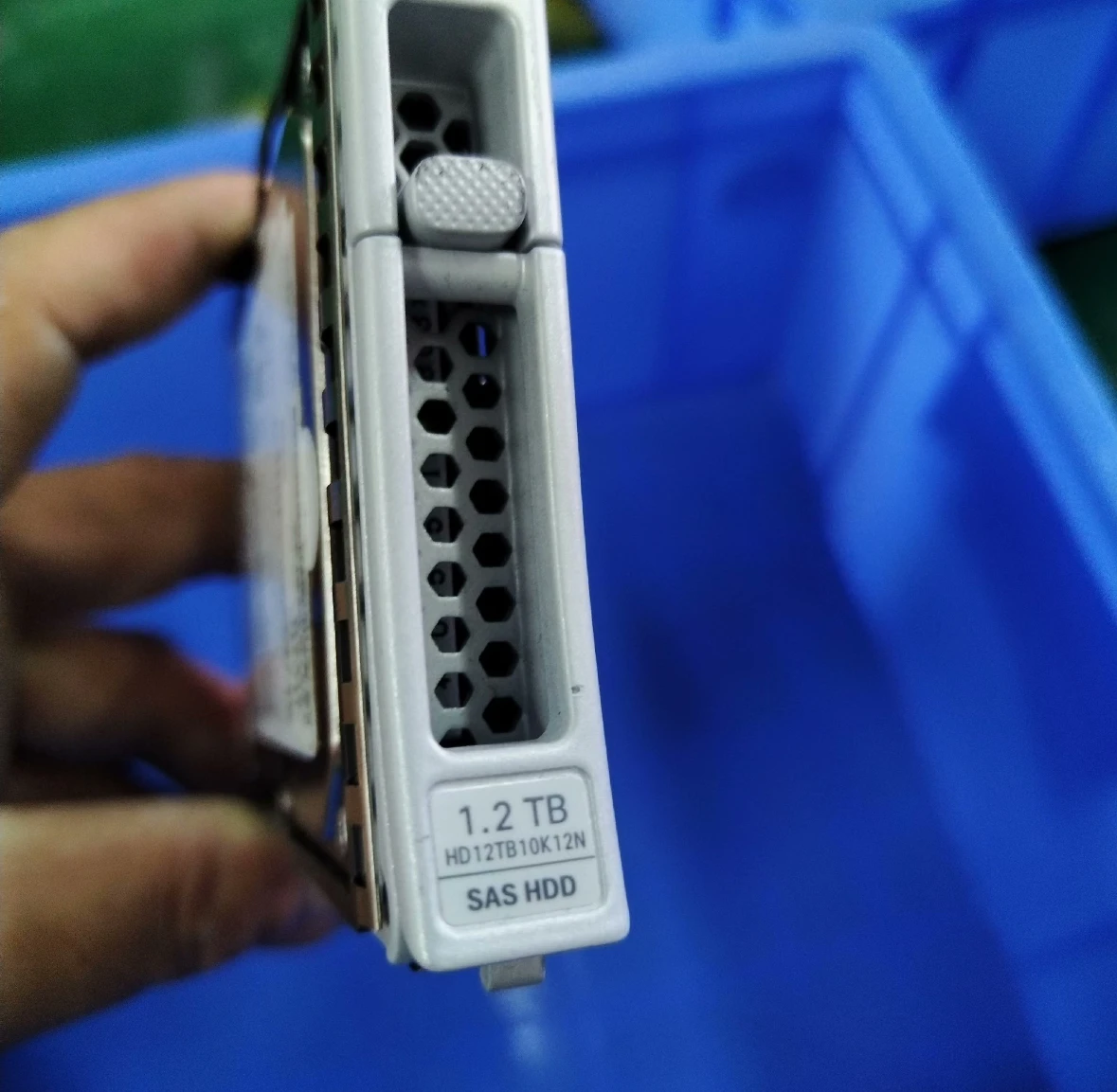 For UCS-HD12TB10K12…