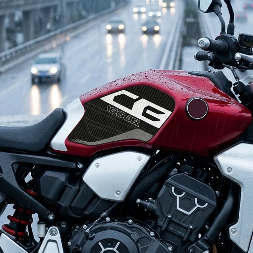 

Наклейка-накладка на бак мотоцикла для Honda CB1000R 2021-2025: защита и улучшение сцепления коленями с сиденьем