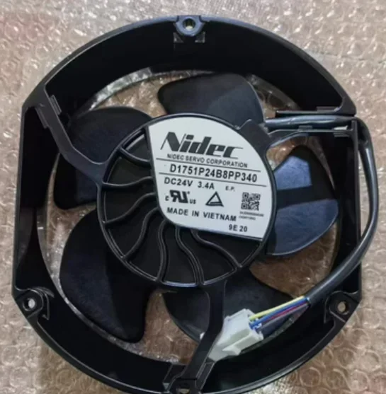 

D1751P24B8PP340 Inverter cooling fan 17251/24V 3.4A violent fan