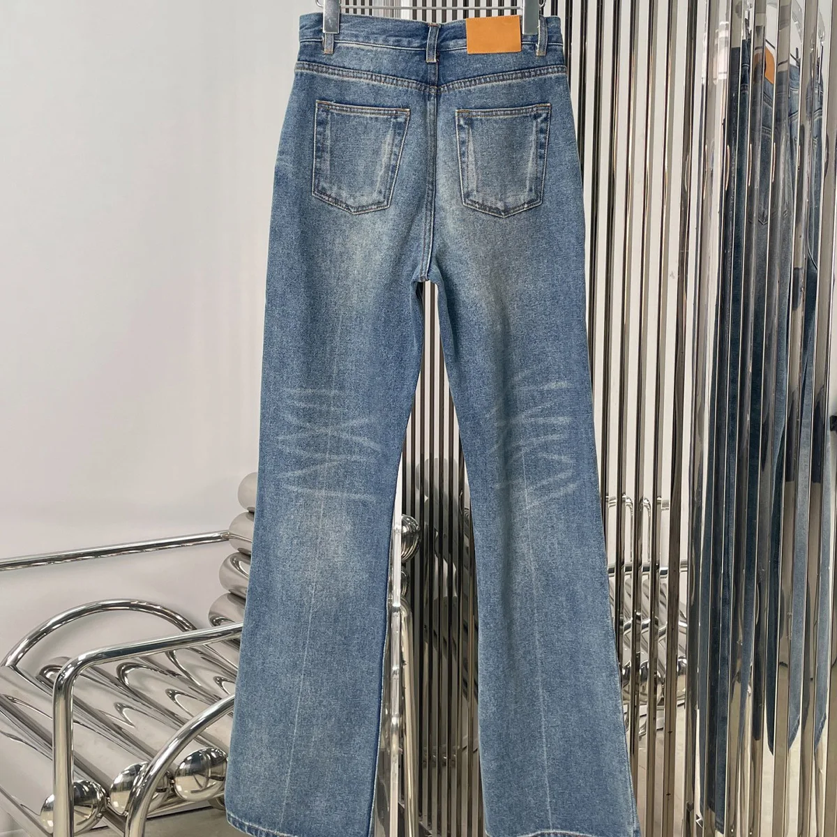 High Quality Women High Waist Flared Jeans, Vintage Wash Blue Denim Long Pants lyt124099