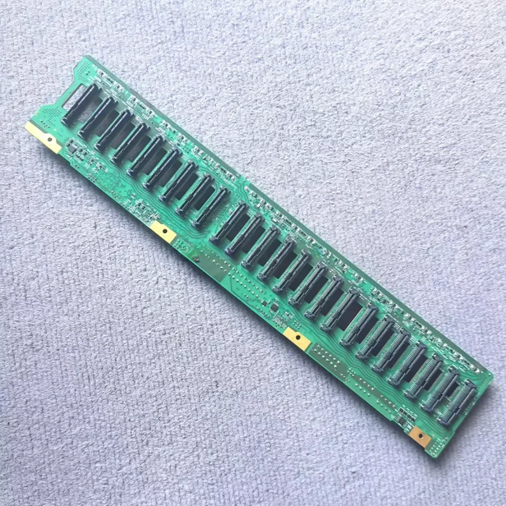 لوحة الكترونية معززة للقرص الصلب رباعي النجوم 24 قرصًا 2.5 BPN-SAS3-217HQ