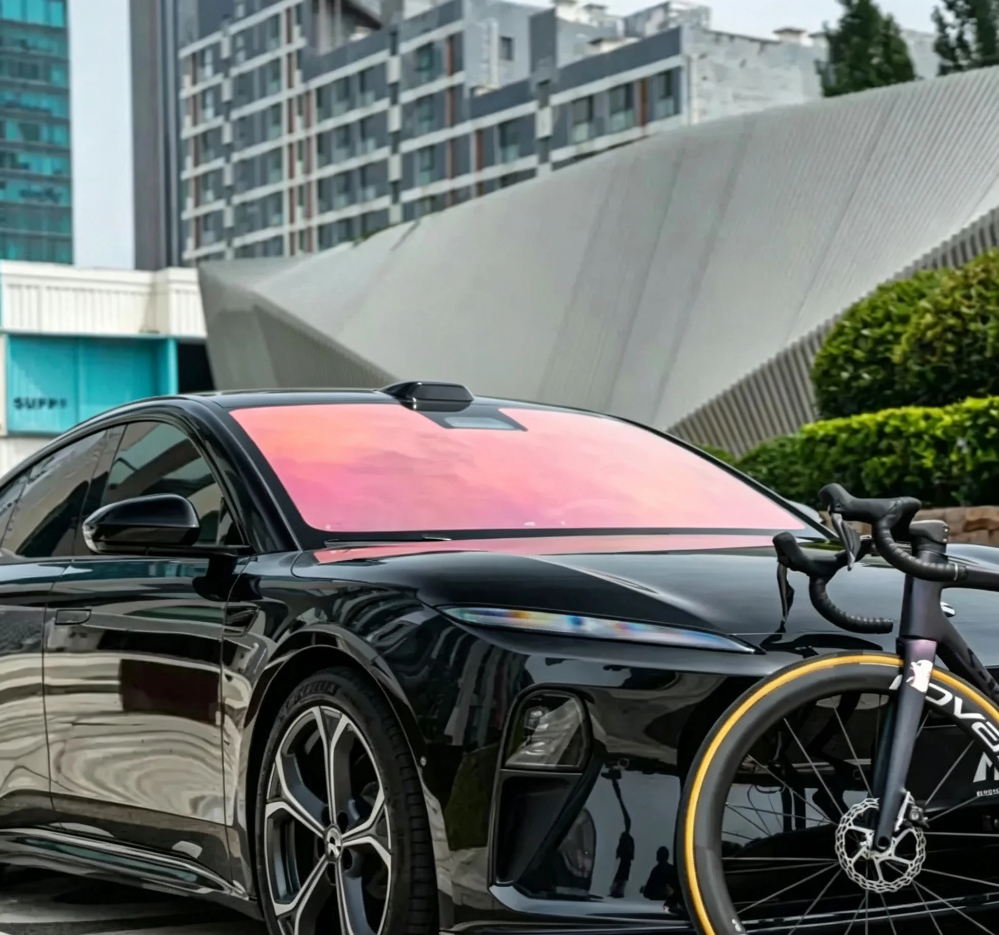 Ghost Rose Rainbow Car Windshield Film, Color Shift Chameleon Window Tint, Anti-UV Decorative Solar Tint