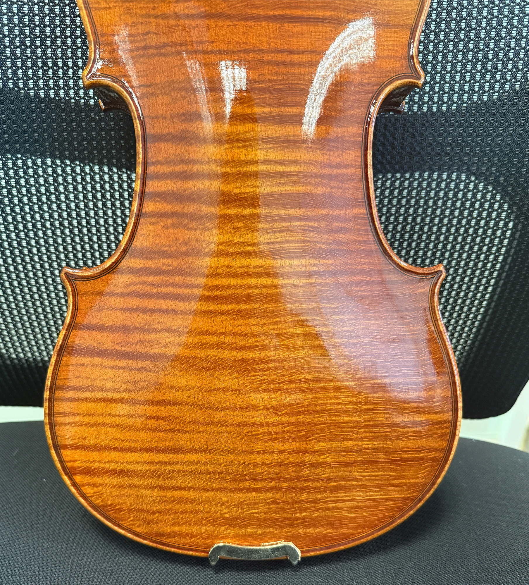 Professional Handmade Violin 4/4, Flame Pattern, Spruce Top, Hand-Painted, Ebony Fittings, Professional Instrument, Suitable for Beginners