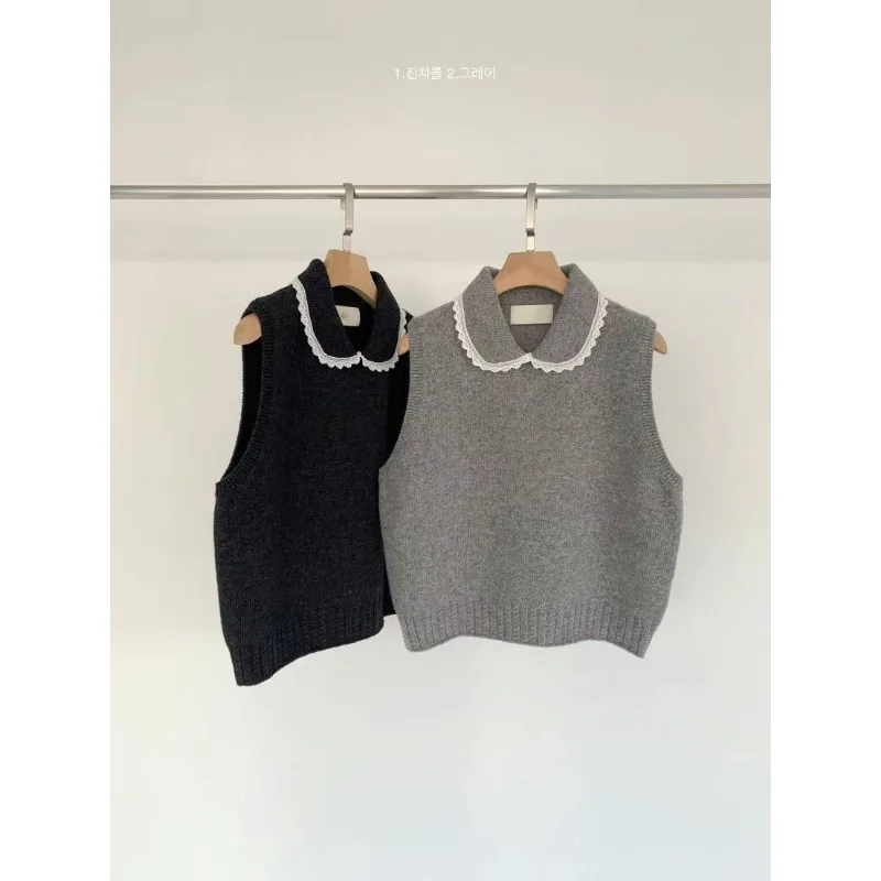 

Spring Autumn New Lace Baby Collar Sleeveless Knitted Vest Women