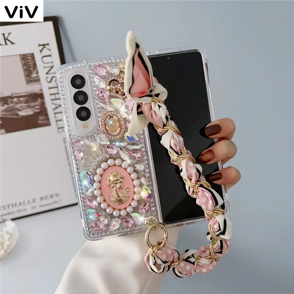 Fold 5 Luxury Strap Chain Diamond Housing For Samsung Galaxy Z Fold 6 5 4 3 2 Luxury Rhinestone Ladies Case Telefon Celular viv