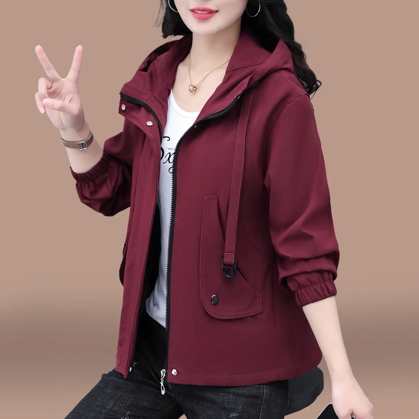 Trench corto da donna Giacca primavera autunno 2025 Nuova giacca corta con cappuccio allentata Top casual femminile Cappotto basic Casaco Feminino