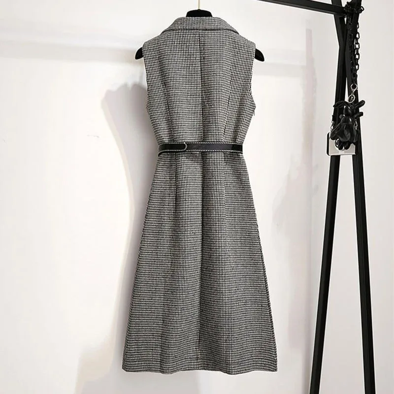 Women Plaid Strap Woolen Vest Dress Autumn Winter New Fashion Sleeveless Long Dress With Sweater 2PCS Elegant Wool Dress Outfit