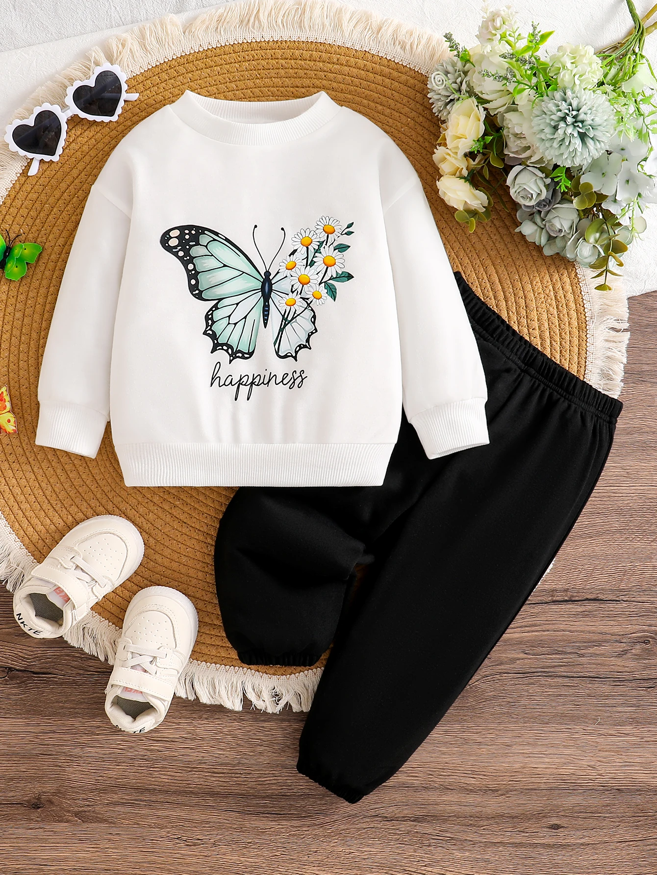 

Комплект из 2 предметов для маленьких девочек: повседневная толстовка с принтом бабочки и цветов, футболка, топ + комплект длинных штанов с эластичной резинкой на талии, пуловер с длинными рукавами для маленьких девочек на весну и осень, длинные брюки с д