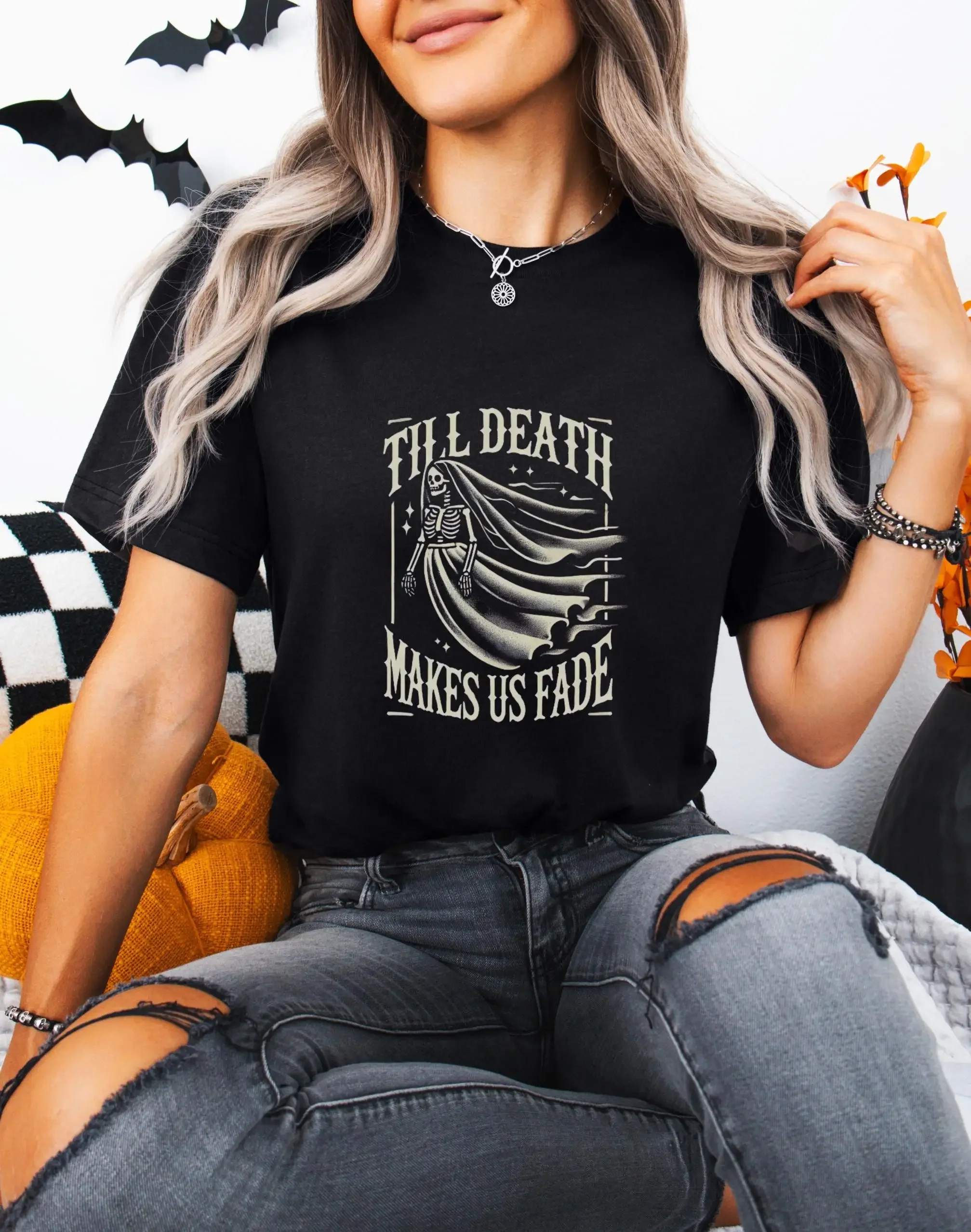 

Skeleton Bride T Shirt Halloween Bachelorette Cute