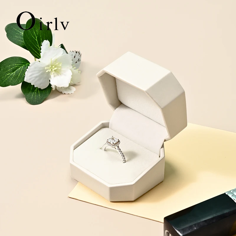 

Коробка для обручальных колец Oirlv, кожаная шкатулка для украшений, коробка для серег, браслетов, ожерелий, подарочная коробка-органайзер для ювелирных изделий, коробка для колец для предложения руки и сердца
