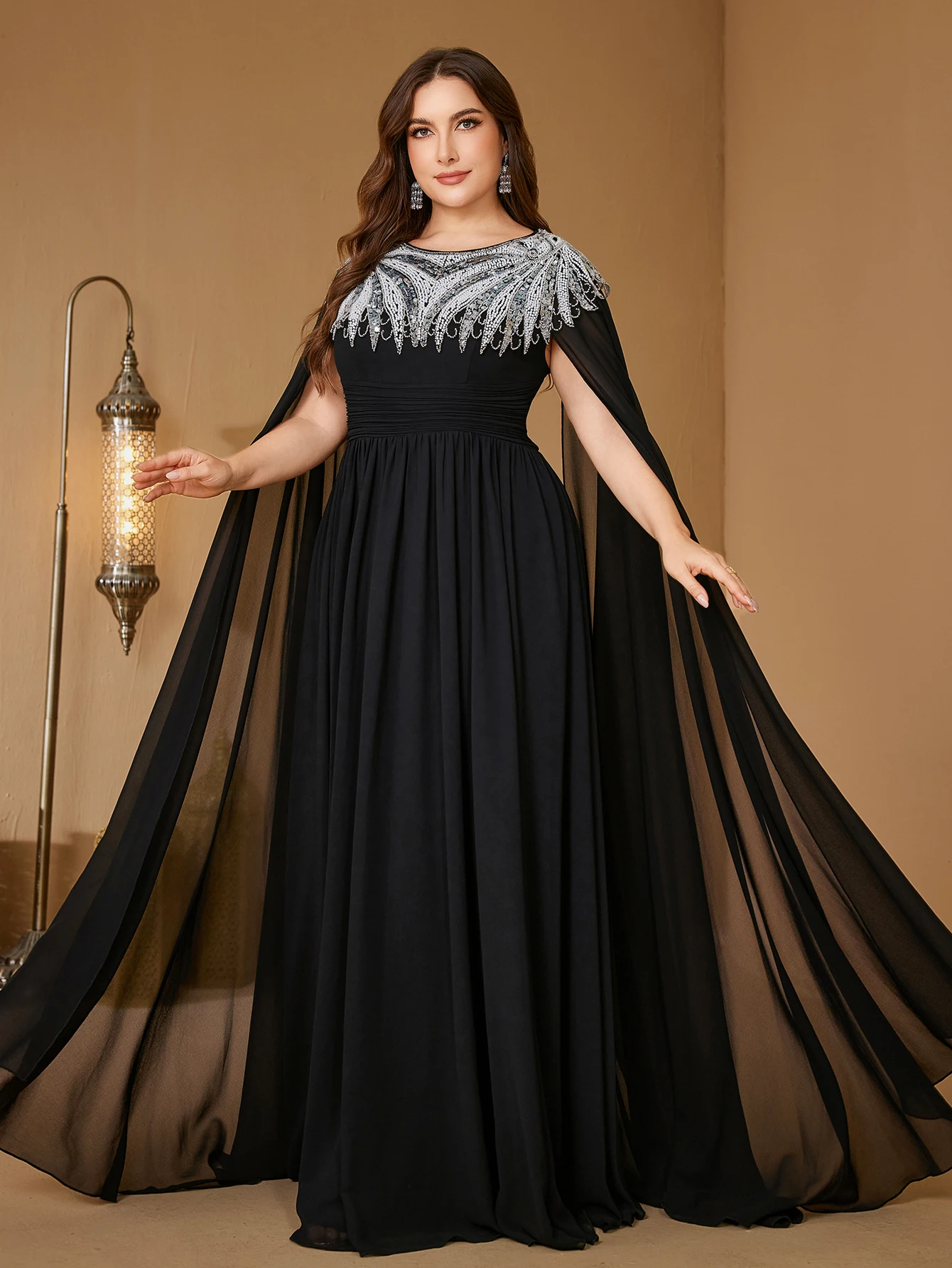 UNITHORSE Plus المرأة جولة الرقبة العائمة قطعة كم الترتر الخرز المرقعة Ruched الشيفون فستان السهرة