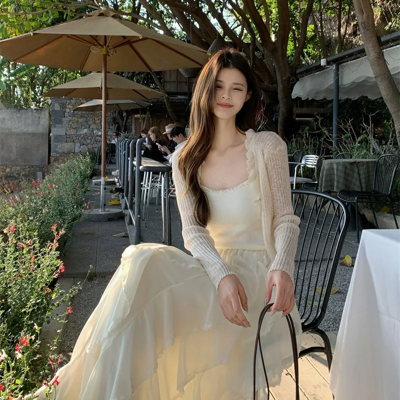 

Summer 2026 Beautiful Lace Trim High Waist A-Line Maxi Skirt Vacation Sun Protection Cardigan Strap Half Body Skirt