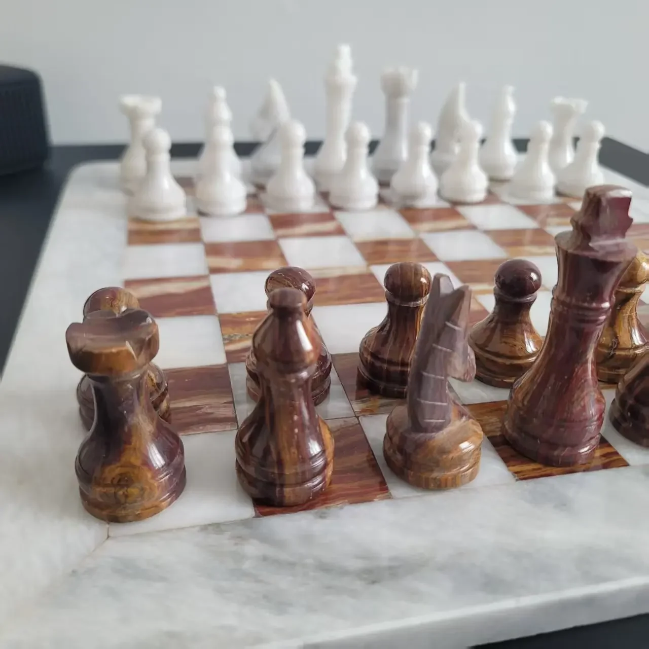 Jade creative retro chess model room sales office dining table decoration gift