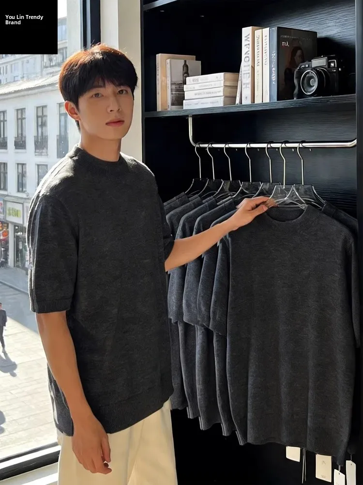 

Мужская зимняя футболка-свитер с коротким рукавом, темно-серая, вязаная, в американском ретро-стиле, с маленьким воротником, приталенная, для ношения под одеждой