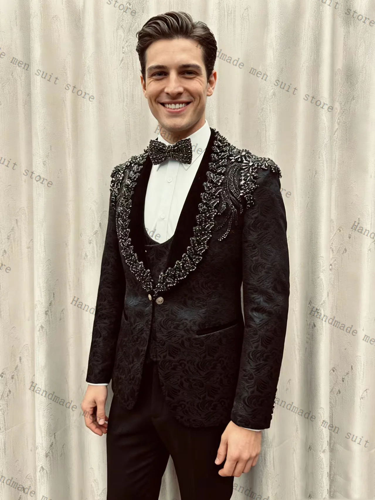 

Crystals Black Men Suit Set 2 Piece Crystals Blazer+Cotton Pants Wedding Tuxedos Coat Customized Formal Office Fashion Jacket