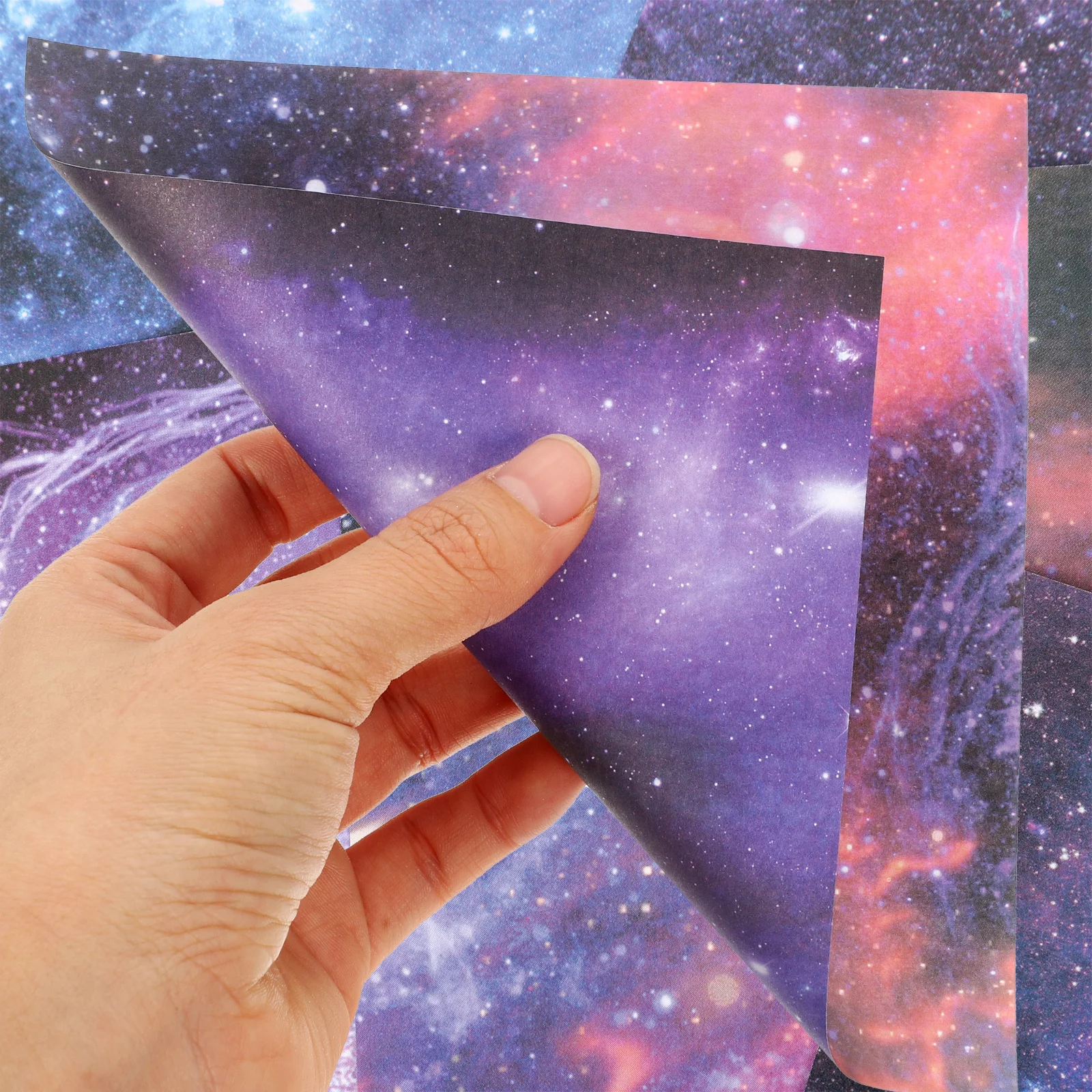 

200 Sheets Origami Paper Double Sided Durable Square Folding Paper Kids DIY Crafts Scrapbook Handmade Gifts Art Projects