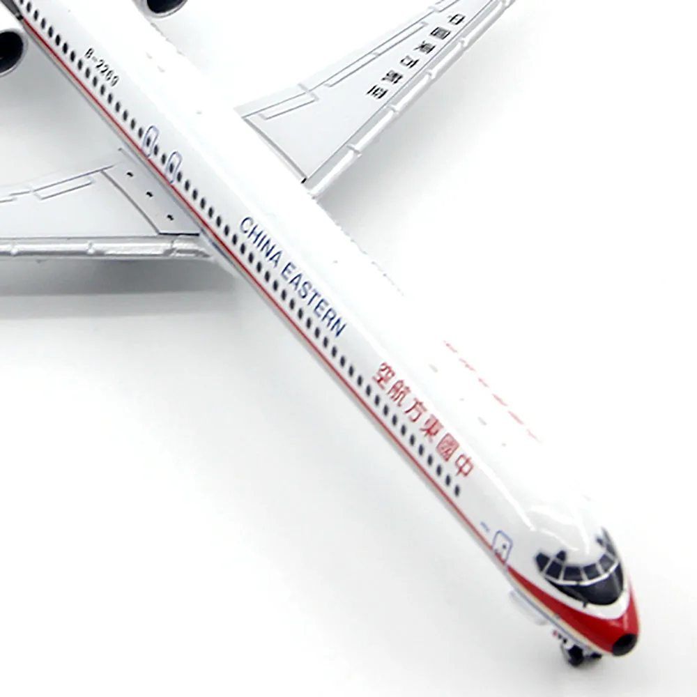 Diecast JETHUT China Eastern Airlines McDonnell Douglas MD-90-30 B-2269 Finished Alloy Aircraft Model 1/400 Airplance Model Gift