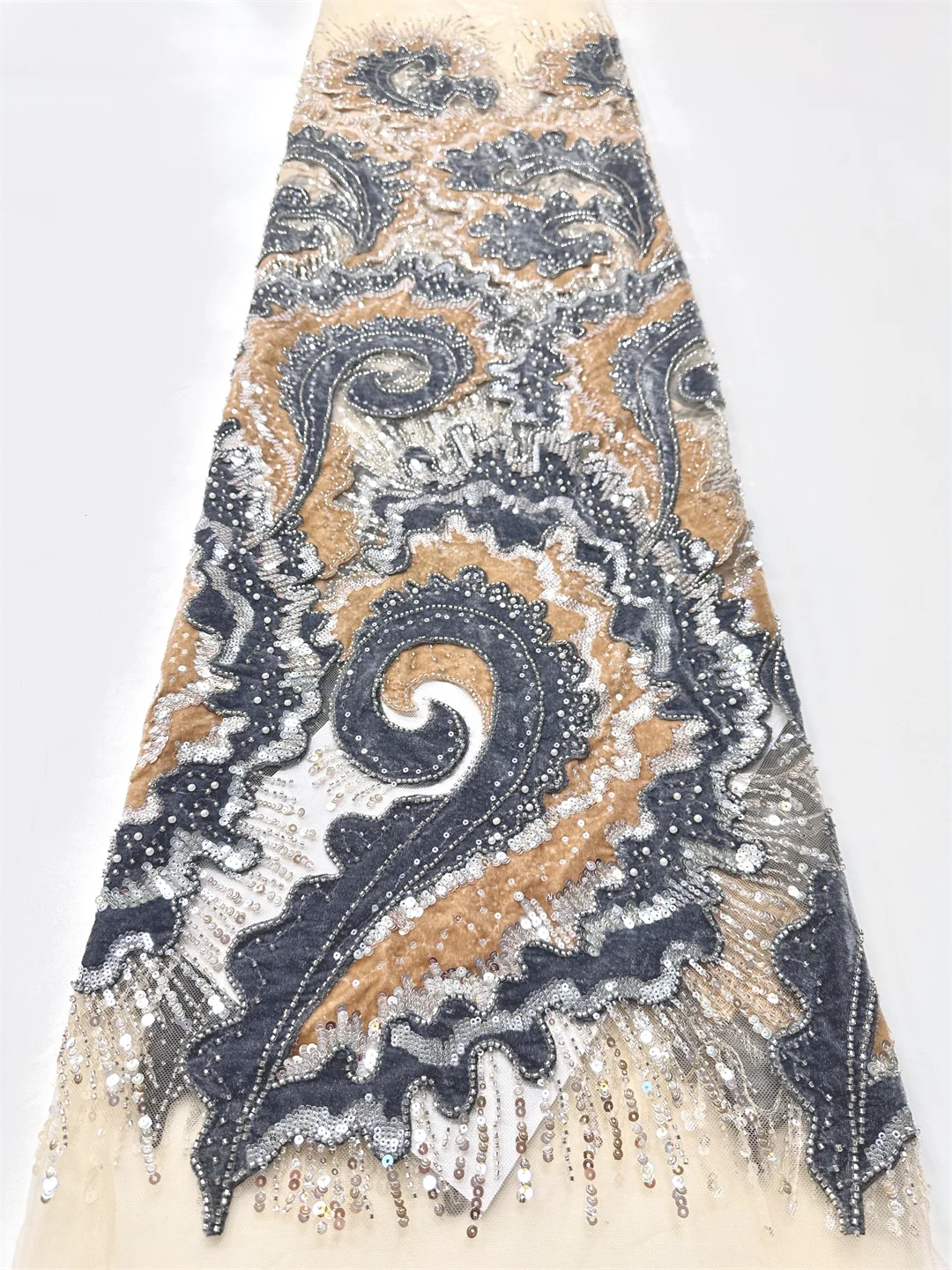 

Hot Sale Tulle Velvet Lace Fabric With Beads Sequins 2025 African Nigerian French for High End Wedding Party Bride Sewing Dress