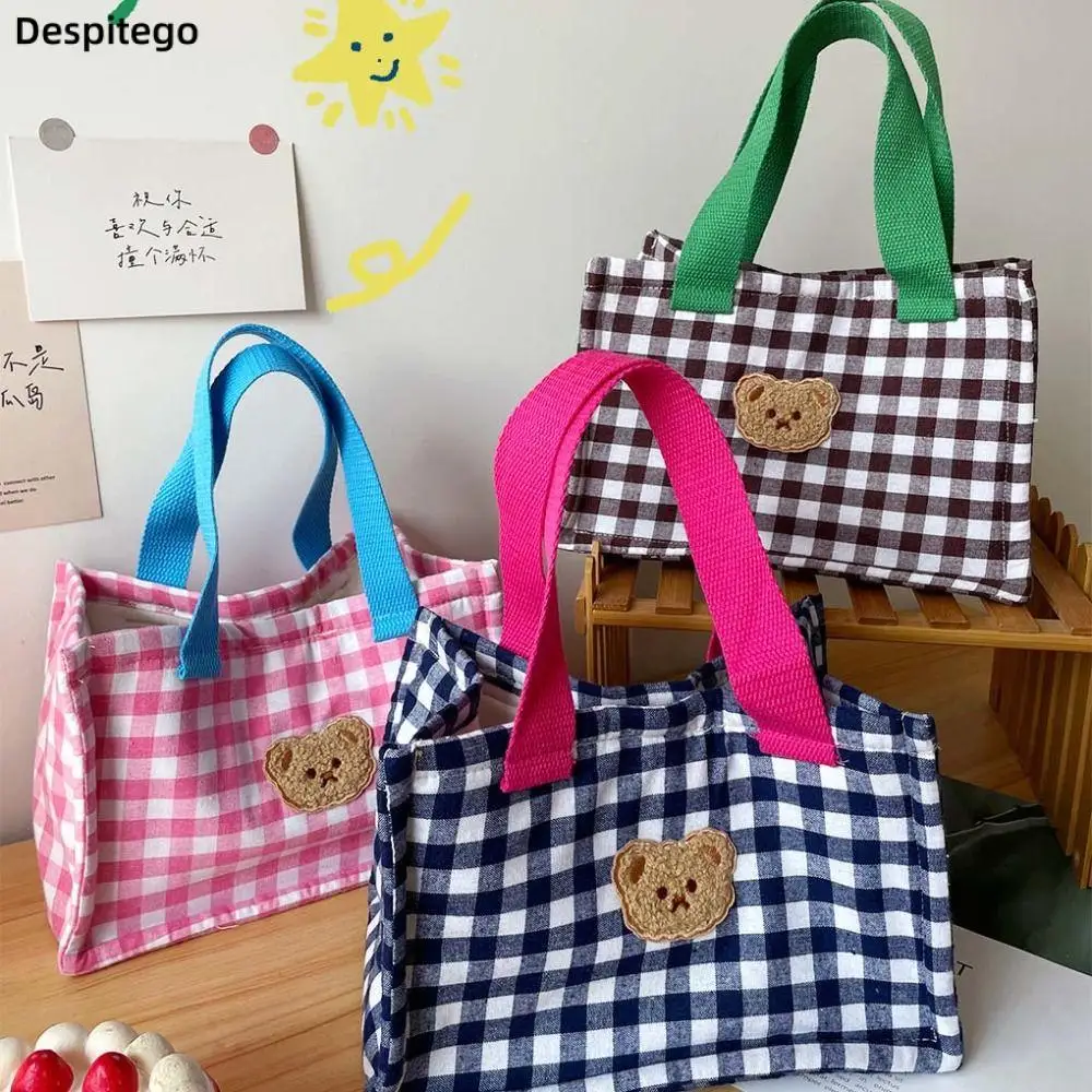 

Korean Style Cartoon Handbag Plaid Bear Pattern Lunch Bag Large Capacity Handheld Bag Fashion Design Small Tote Bag