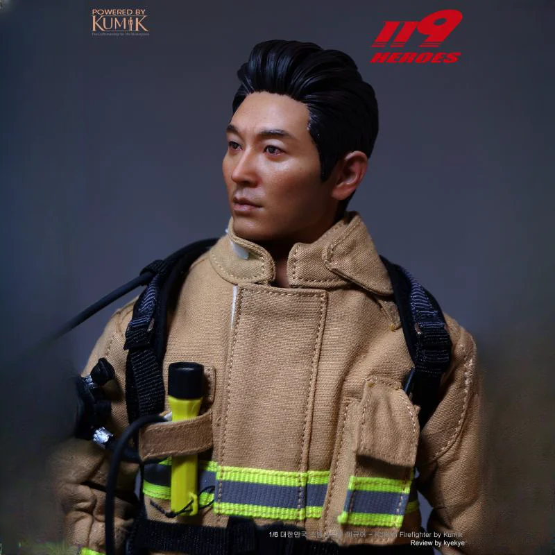 Spot KUMIK 1/6 Male Soldier Firefighter KMF23-F02 Mobile Doll Male Soldier Model Desktop Decoration Birthday Gift gk Statue