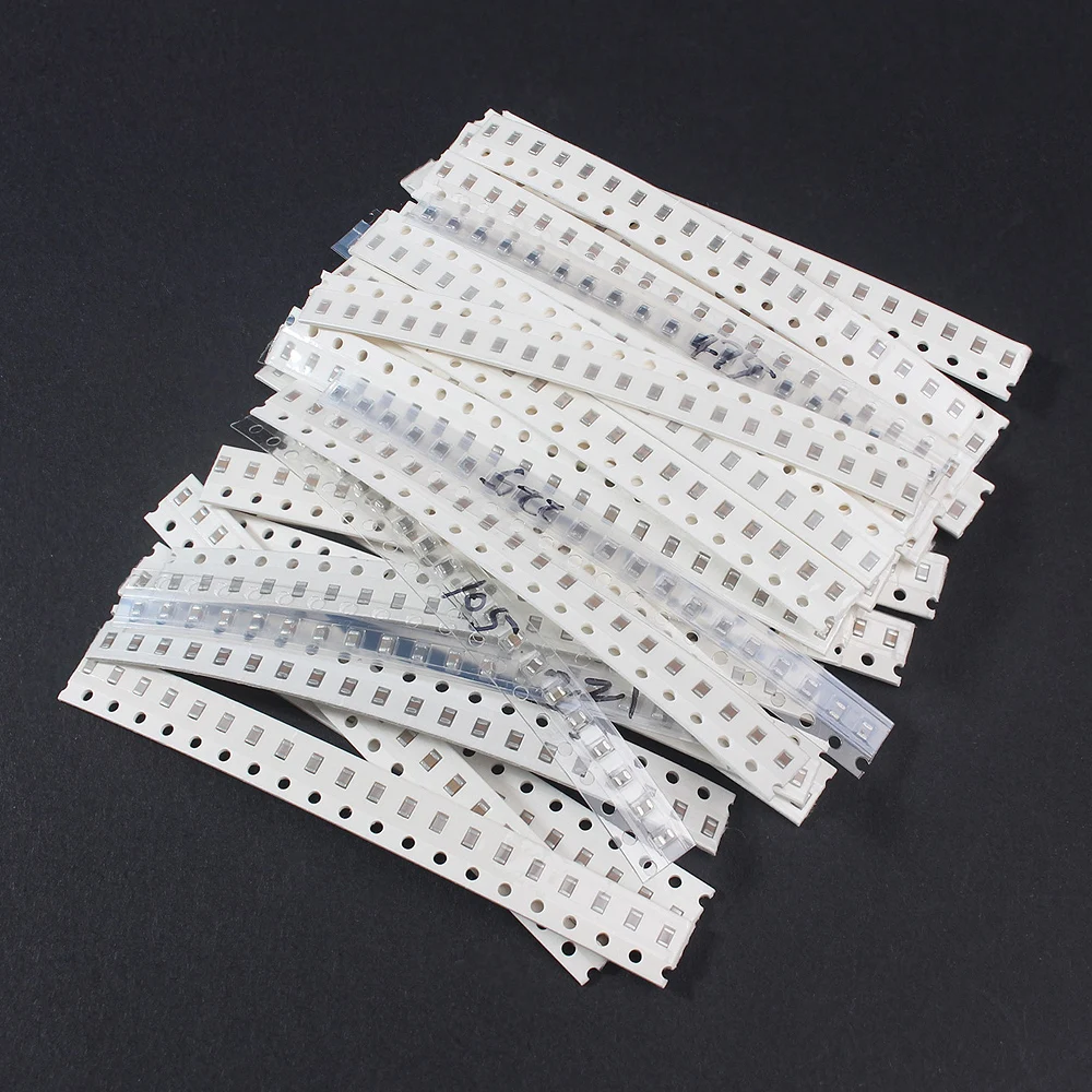 720PCS/Lot 0805 SMD Capacitors set 1PF~10UF 36 Values 0805 Capacitor Assorted Kit 1PF 4.7PF 6.8PF 10PF 15PF 18PF 20PF 22PF